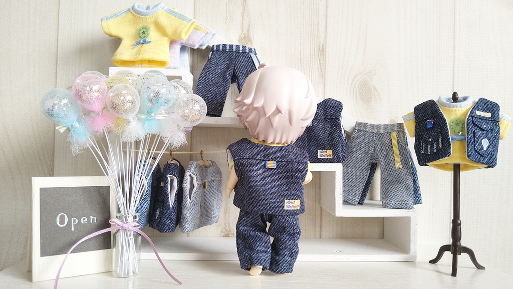 バルーンの飛ぶ服