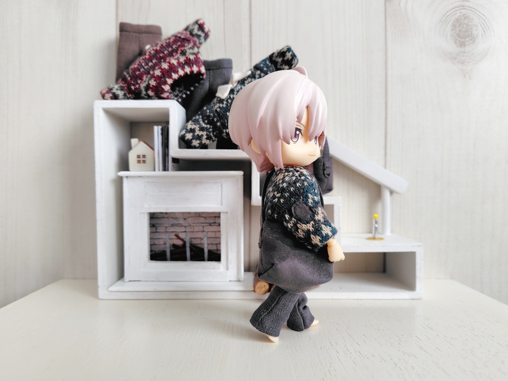 薪をくべる人の服