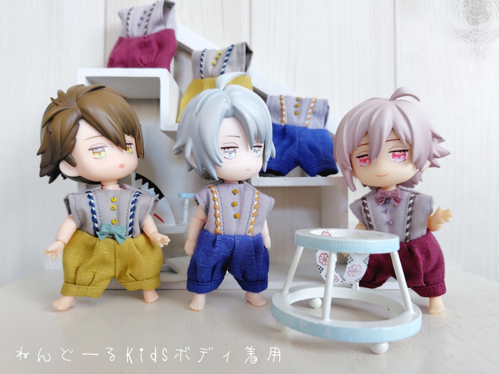 ナチュラルロンパース