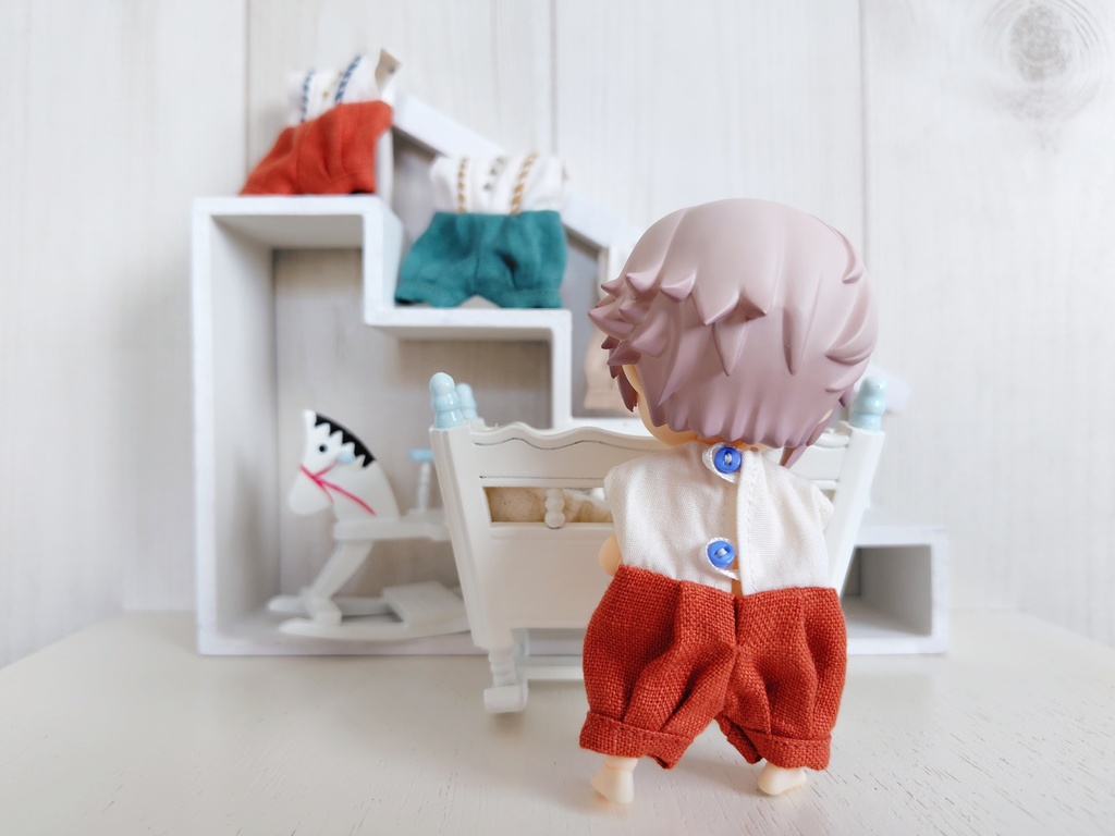 ナチュラルロンパース