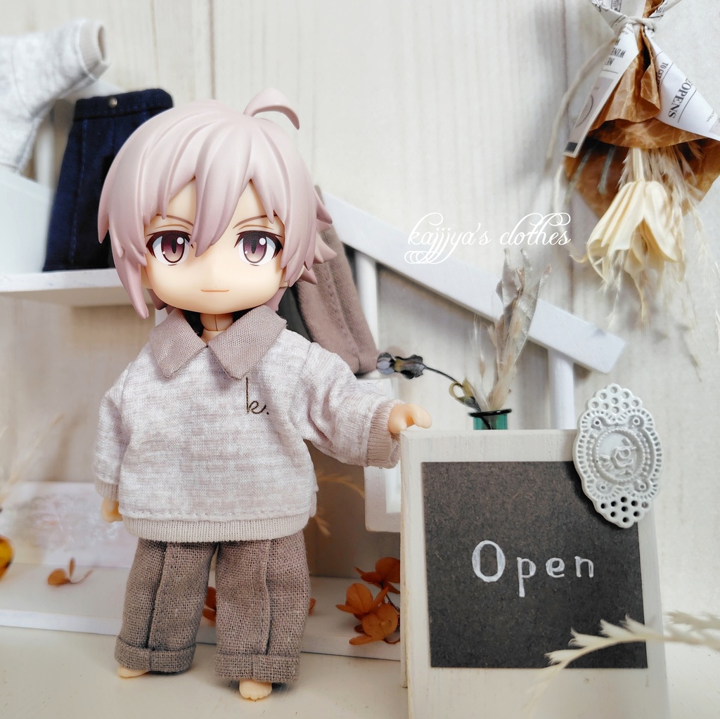 ナチュラルなおとな服