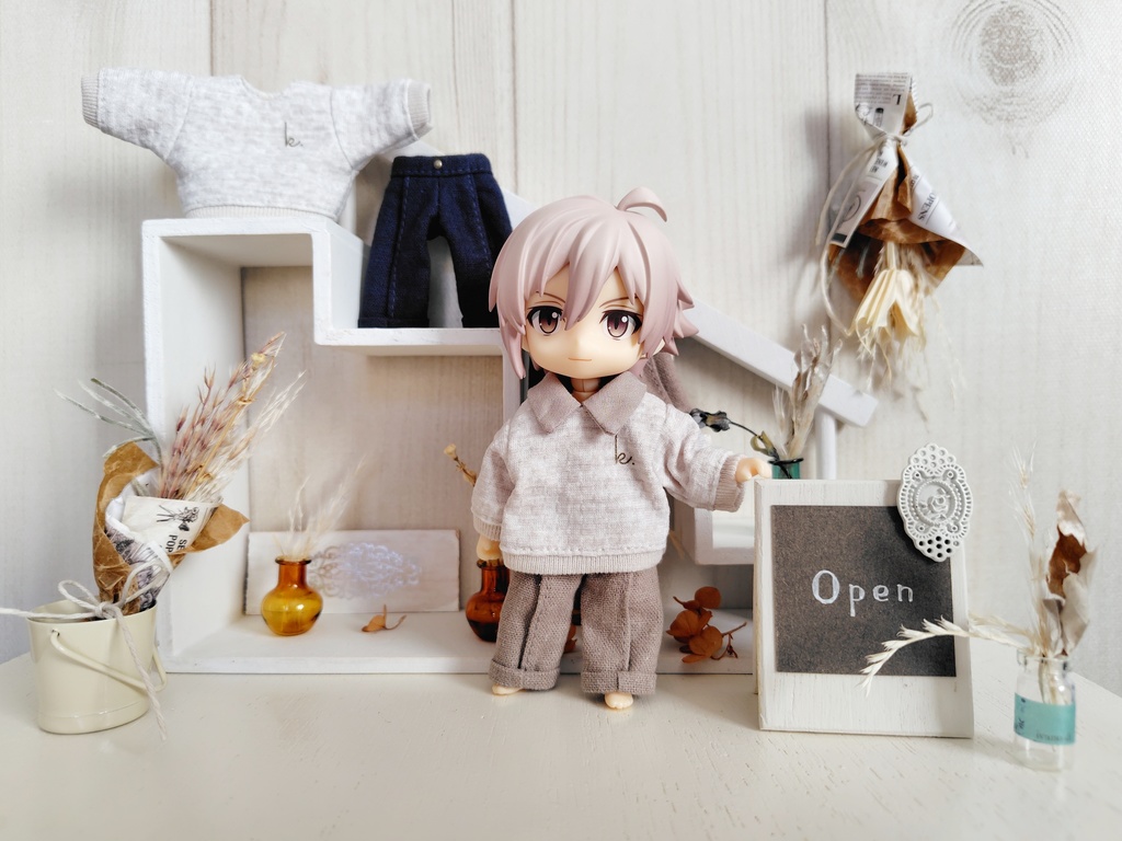 ナチュラルなおとな服