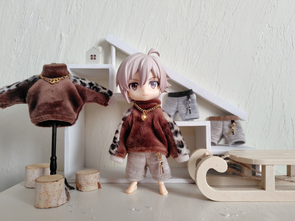 【ドール】ネコのなかまの服