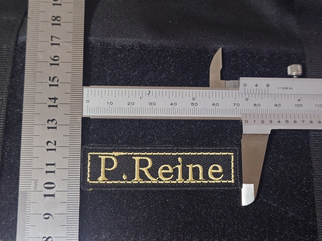 HOLOLIVE ID 2" Pavolia Reine " Velcro Patch