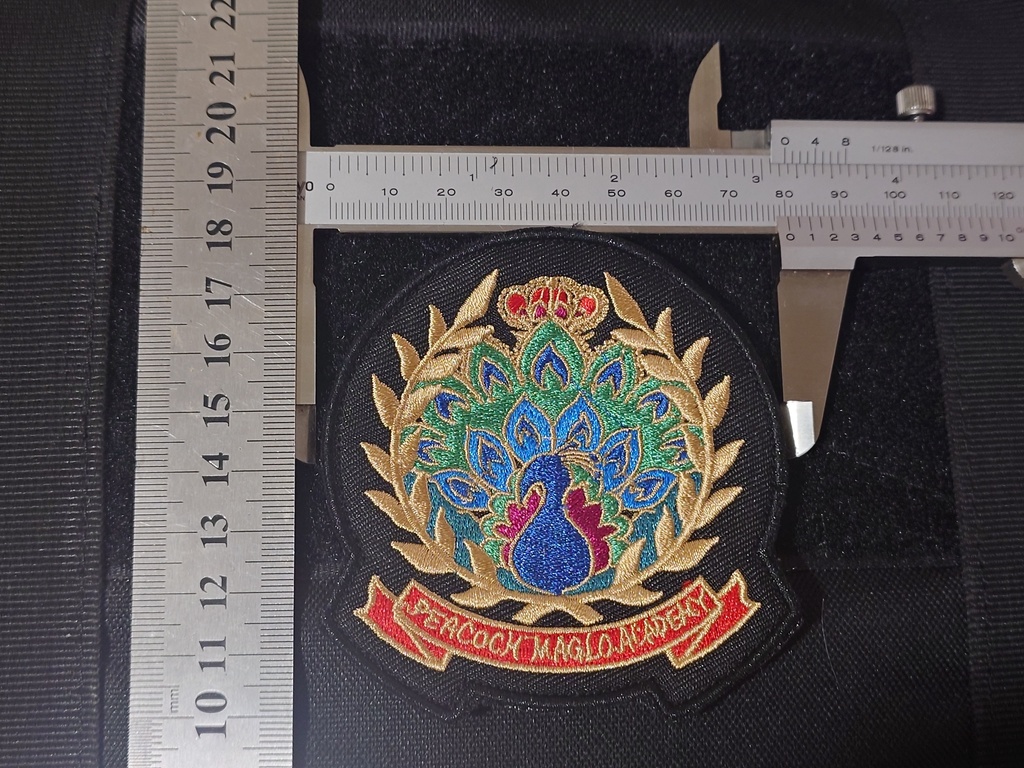 HOLOLIVE ID 2" Pavolia Reine " Velcro Patch