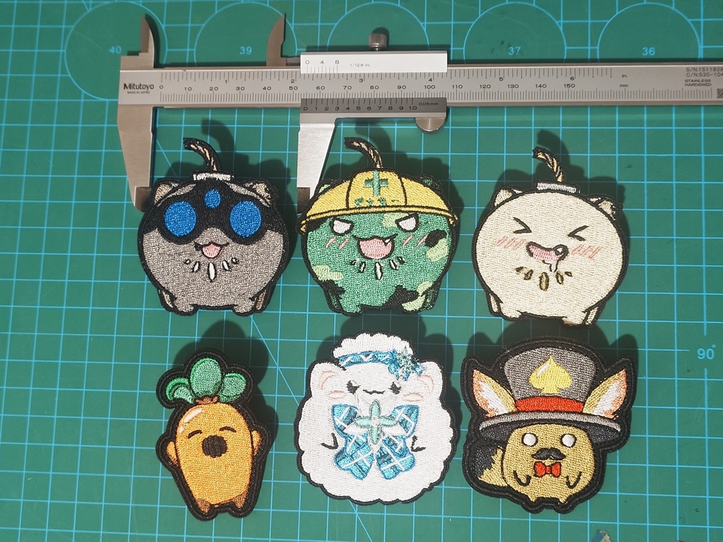 60mm Embroidered badge HOLOLIVE 5th Fans SSRB ,座員, ねっ子, 雪民
