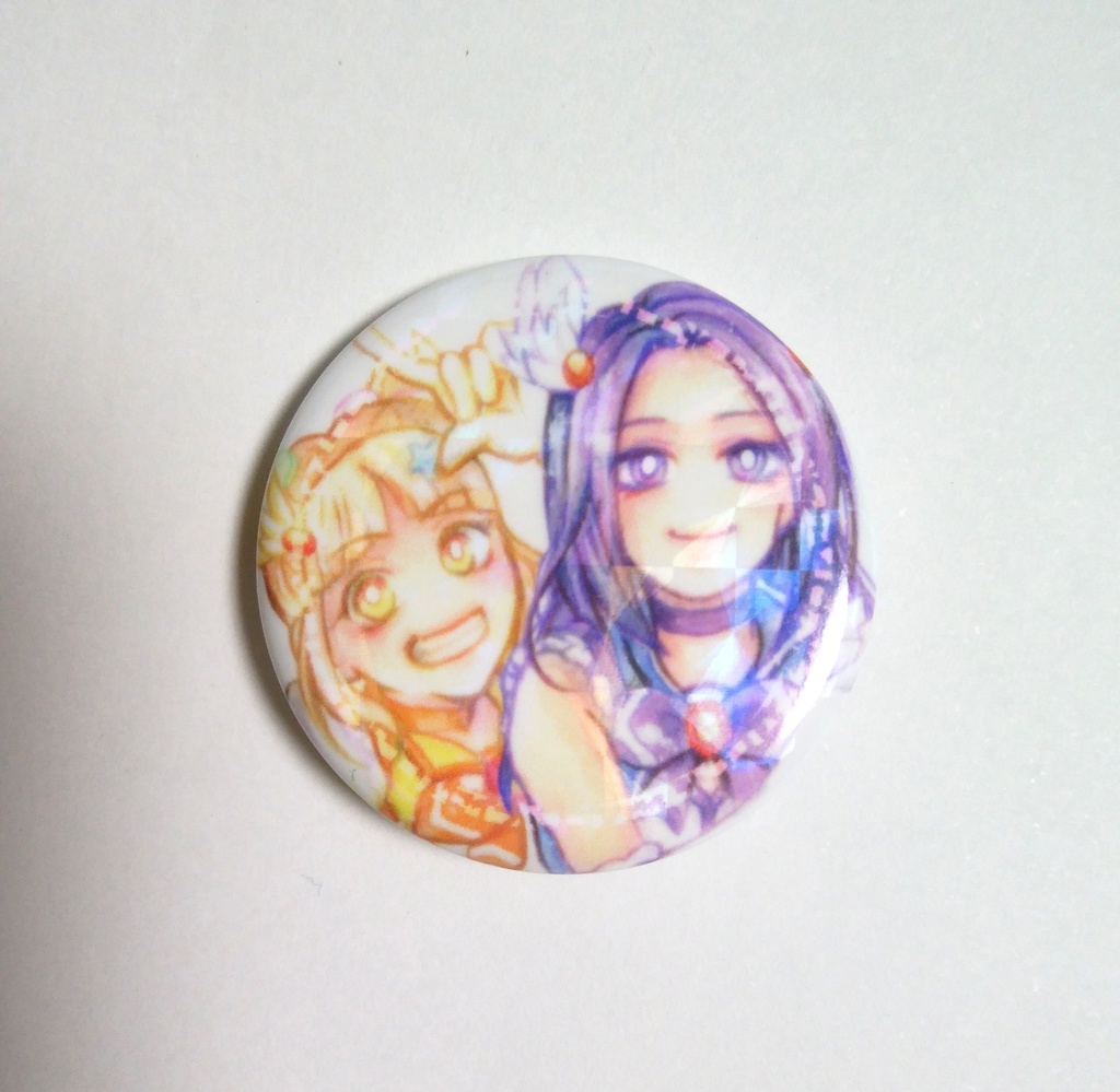 ★値下げ【mgcm】ホログラム缶バッチ ここあ・セイラ/19