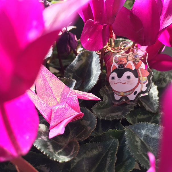 いぬはりことてんとうむしのアクリルキーホルダー