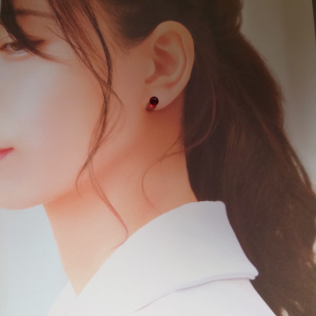 虹玉イヤピ・クリアカラー