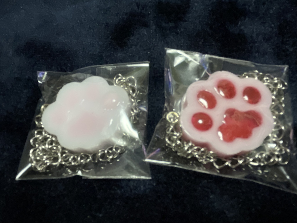 肉球ショルダー