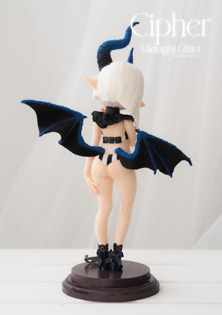 羊毛ドール『Midnight Glitte Cipher』