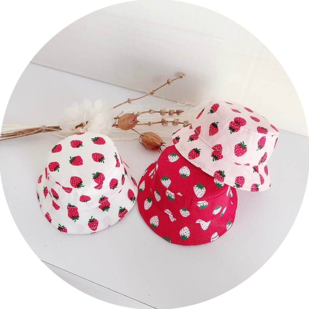 バケットハット(いちご)