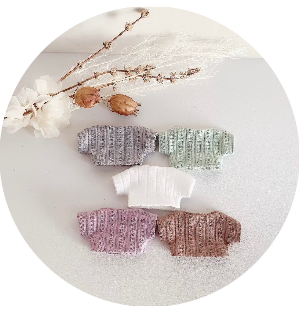 春色シンプルニット