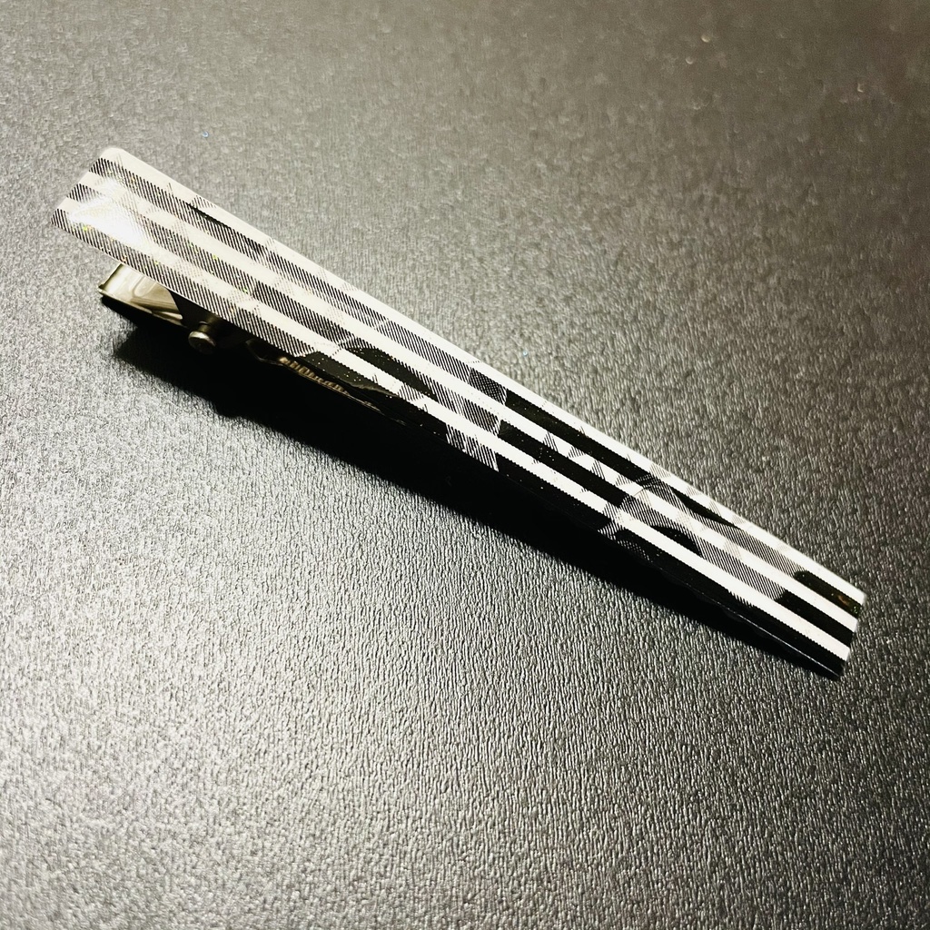 鬼滅のヘアピン