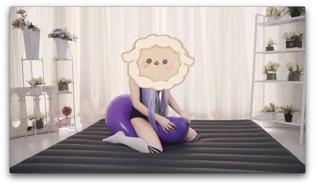 水着CT32Lの風船を割