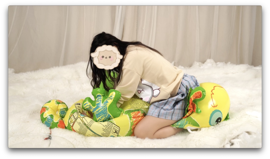 御桃子さん乗りpvcトカゲ空気充填と排気