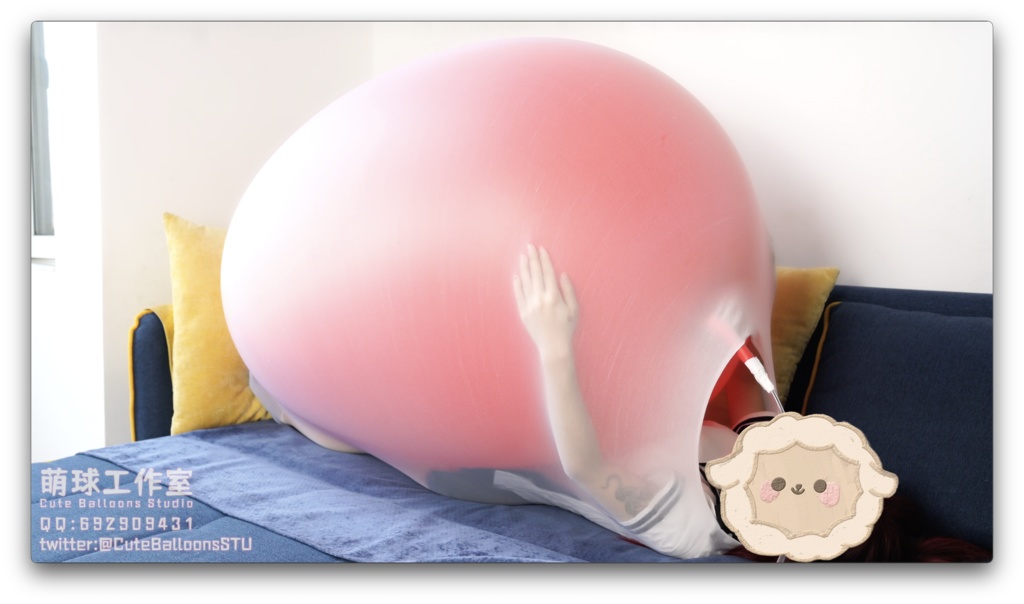 悠香の服にQL48風船を入れる