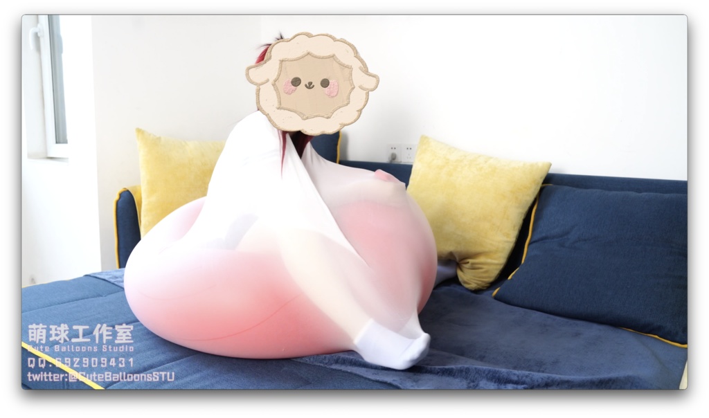 悠香の服にQL48風船を入れる