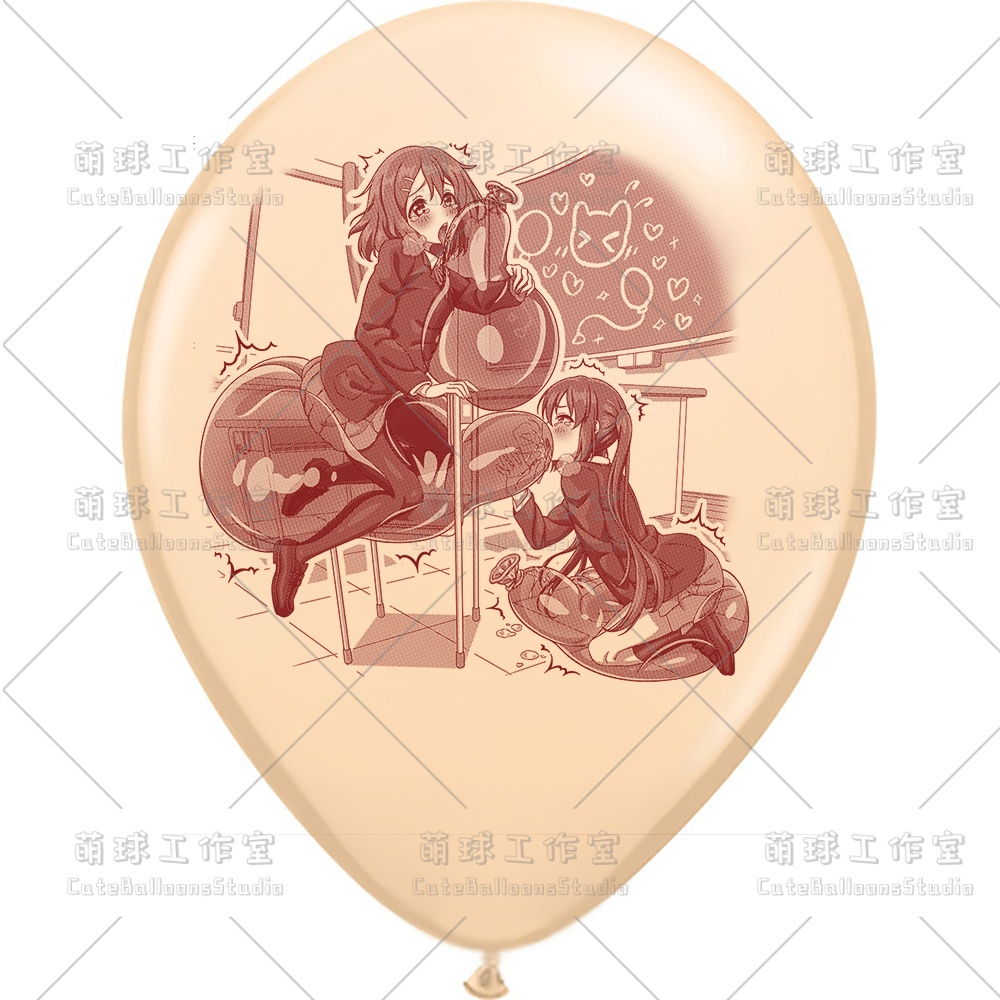 【現物】教室の椅子で風船遊びをする女の子(ブラウンインキ)(C1-05)