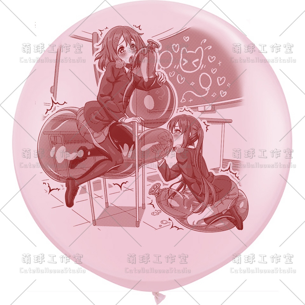 【現物】教室の椅子で風船遊びをする女の子(ブラウンインキ)(C1-05)