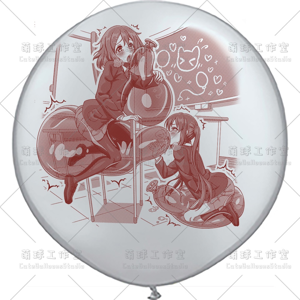 【現物】教室の椅子で風船遊びをする女の子(ブラウンインキ)(C1-05)