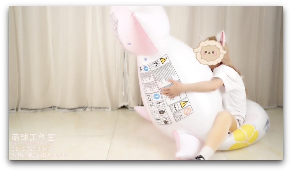 悠香ガス充填とガス抜きシロイルカ(熱膨張+軟化)