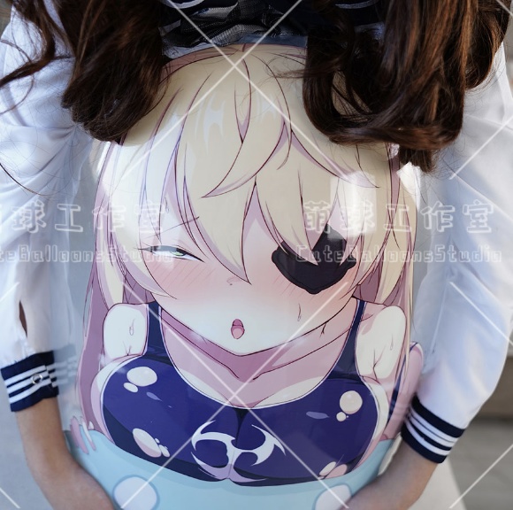 フィ○ル半身充気抱き枕