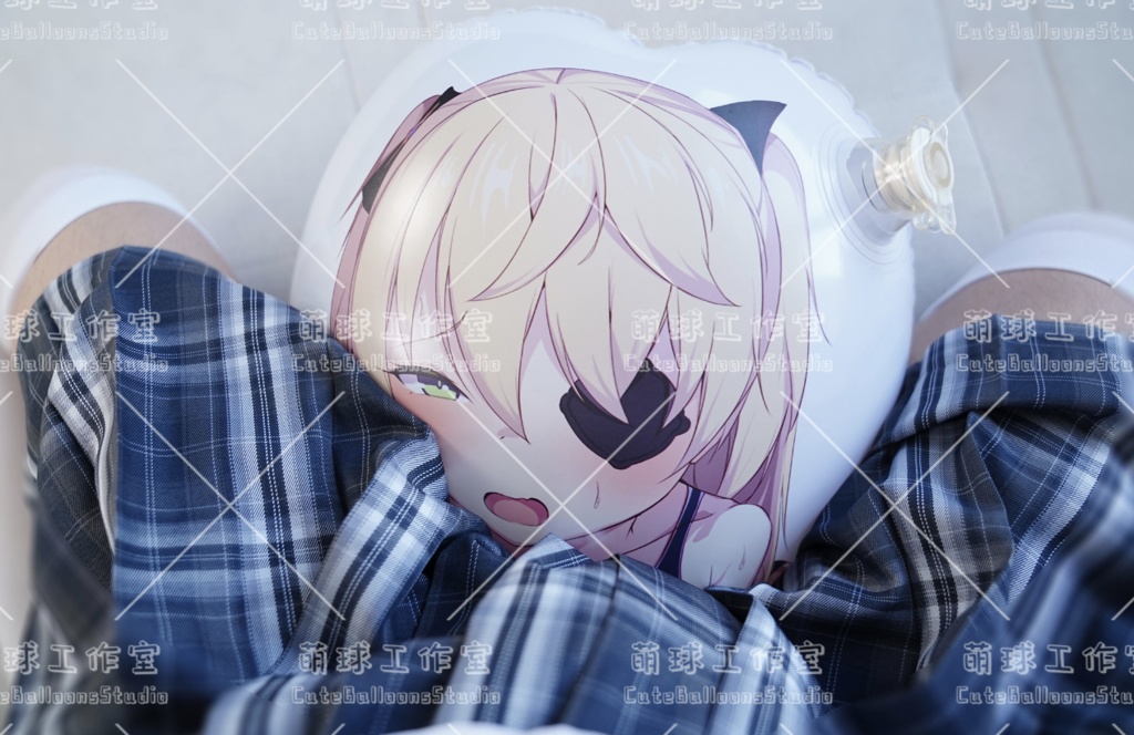 フィ○ル半身充気抱き枕