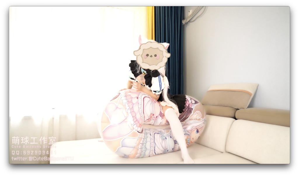 バニラは120 cmのリングで遊んで、全コースを口で空気を入れます