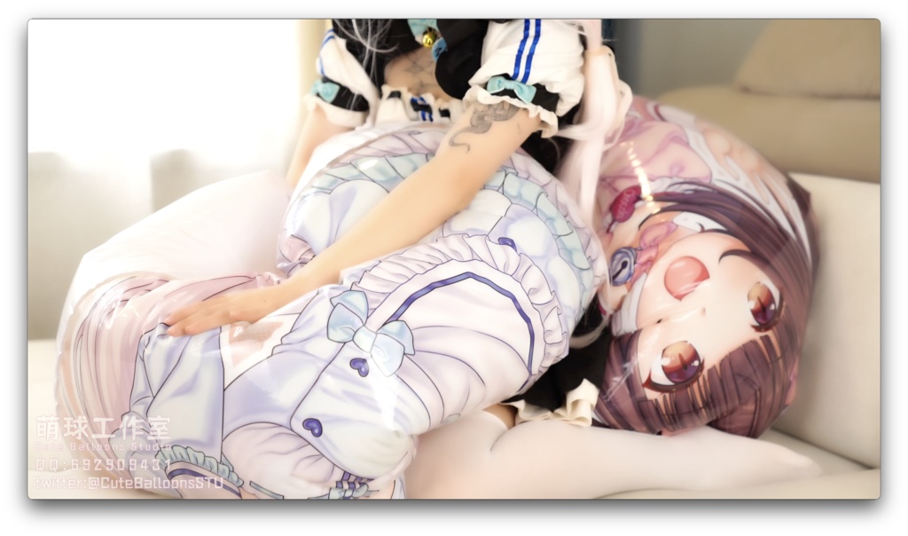 バニラは150 cmのリングで遊んで、全コースを口で空気を入れます