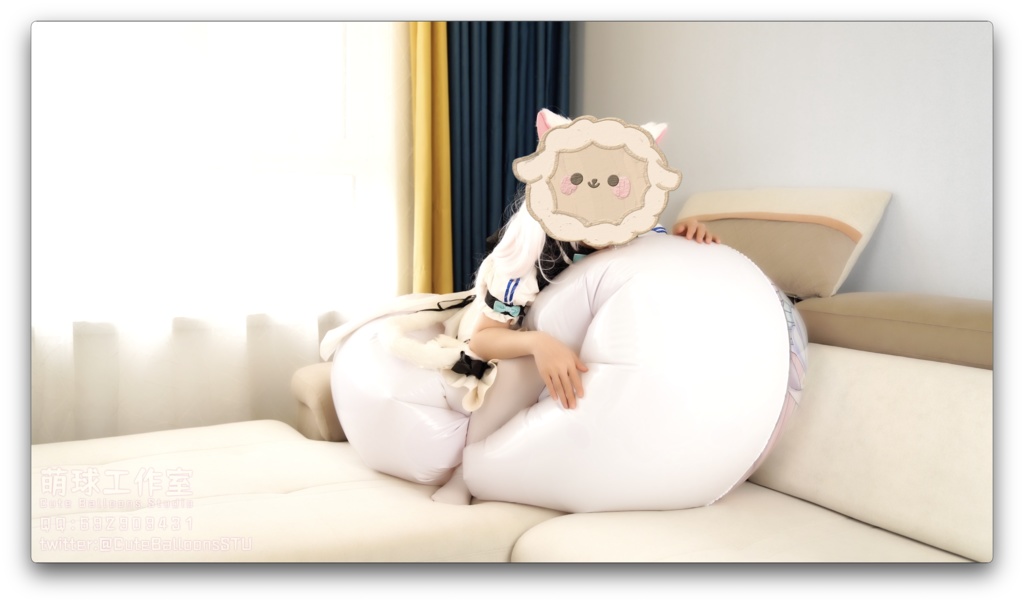 バニラは150 cmのリングで遊んで、全コースを口で空気を入れます