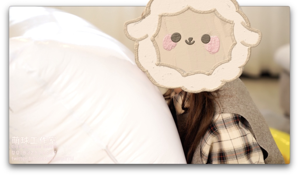 軟化したレム空気入り抱き枕は完全に破裂するまで空気を入れ続けた