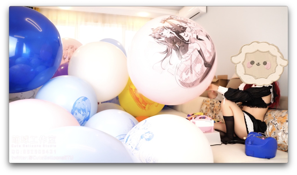 110個のアニメのプリント風船を刺しました