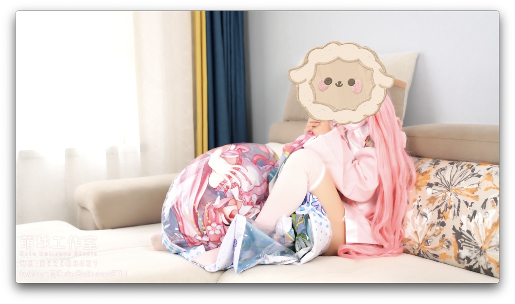 150 cm桜○ク 雪○クの浮き輪(口吹+騎乗)