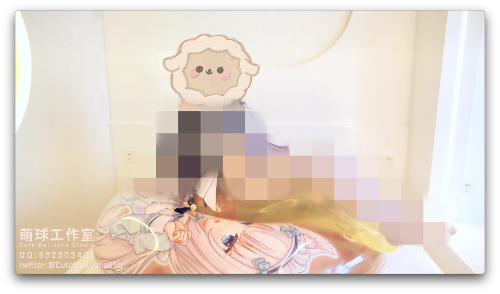 ここみが浮き輪に風船を吹いてお尻で爆発させる(R 24とR 27)