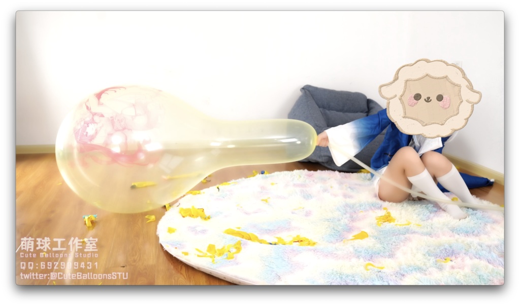 サメがMQ 24風船を11個爆発させた(動画の販売)