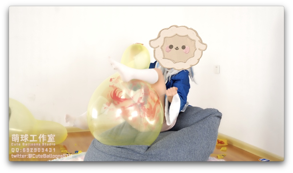 サメがMQ 24風船を11個爆発させた(動画の販売)