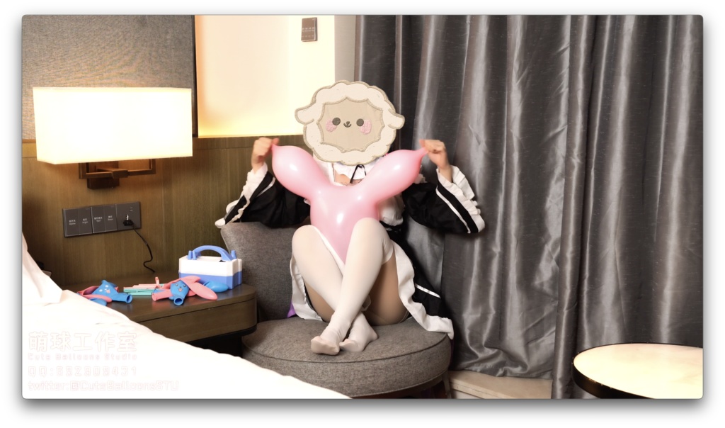 レムはウサギ型の風船を破裂させてしまった