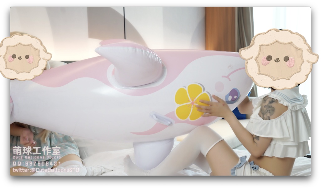 ペア水着POPシロクジラ(動画)