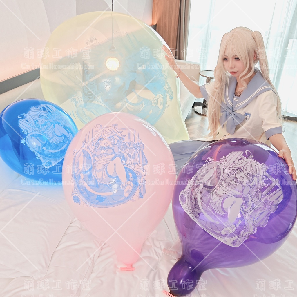 【現物】フリーナが風船で遊んでいます(青いインクです)