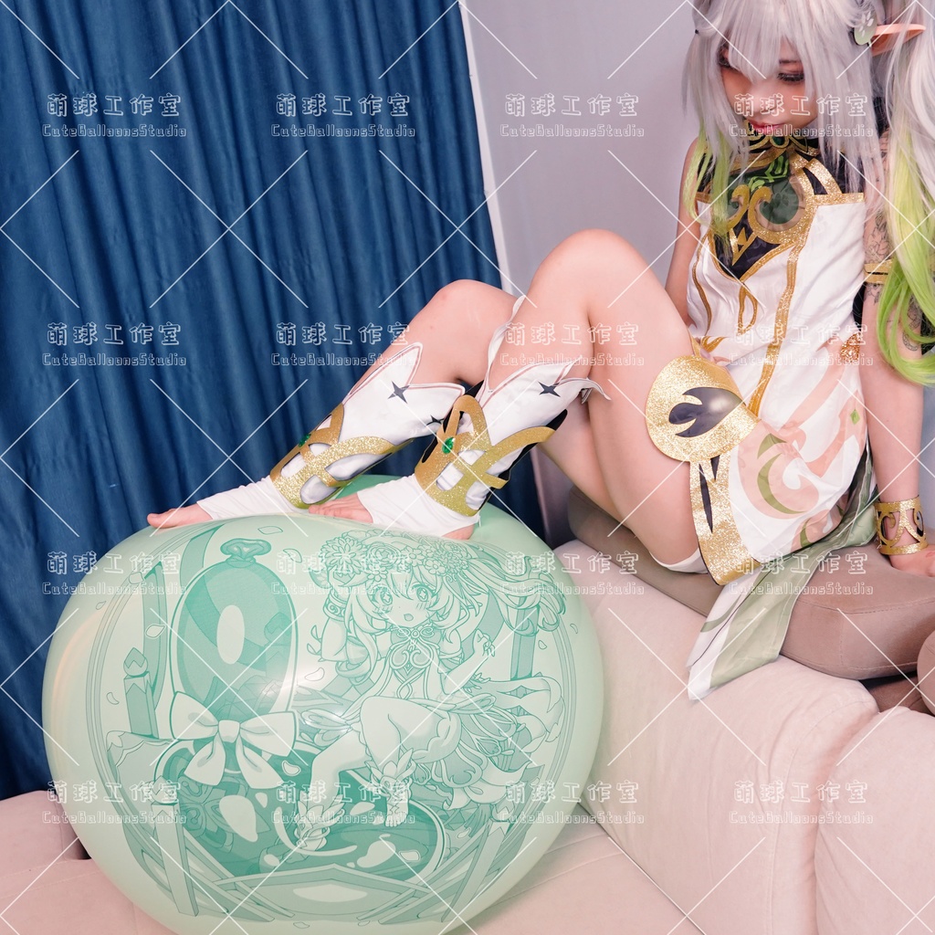 【現物】ナヒーダ花車の上で風船を踏む(濃い緑インキ、反転印刷)