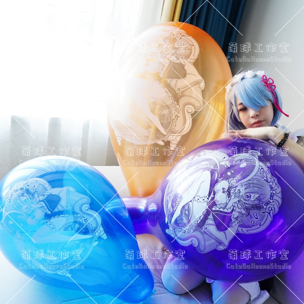 【現物】レムと風船を見つけて遊ぶ(白インキ、反転印刷)