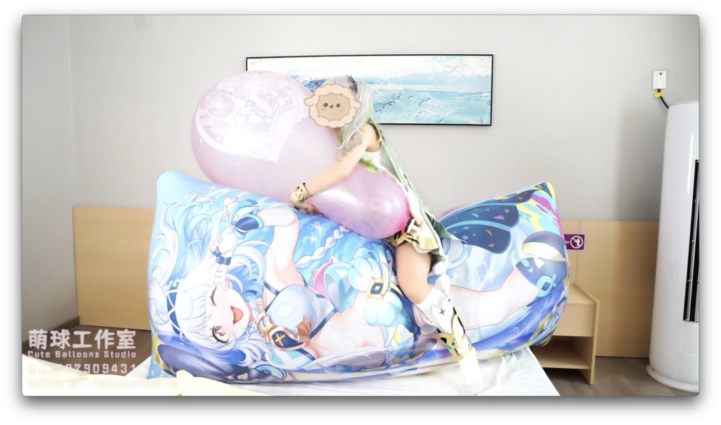 小草神が膨張式抱き枕の上で口でC32Lを限界まで吹く