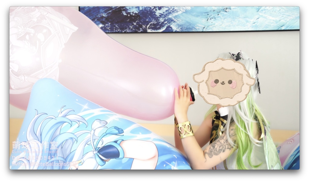 小草神が膨張式抱き枕の上で口でC32Lを限界まで吹く