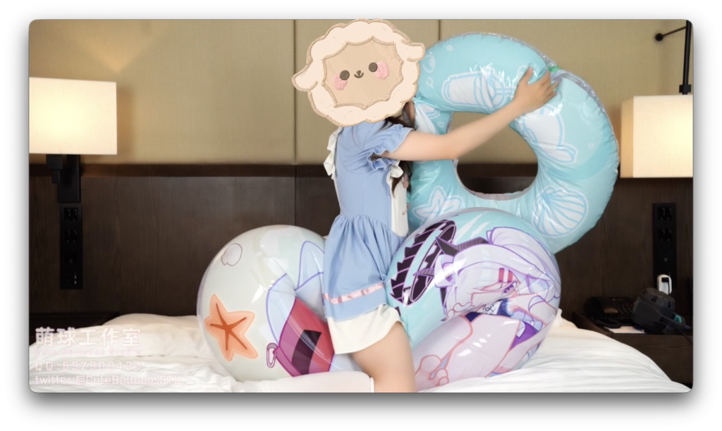 悠香ちゃん、PVC製の空気入れビーチリングにふーっとチャレンジ!×2本セット♡