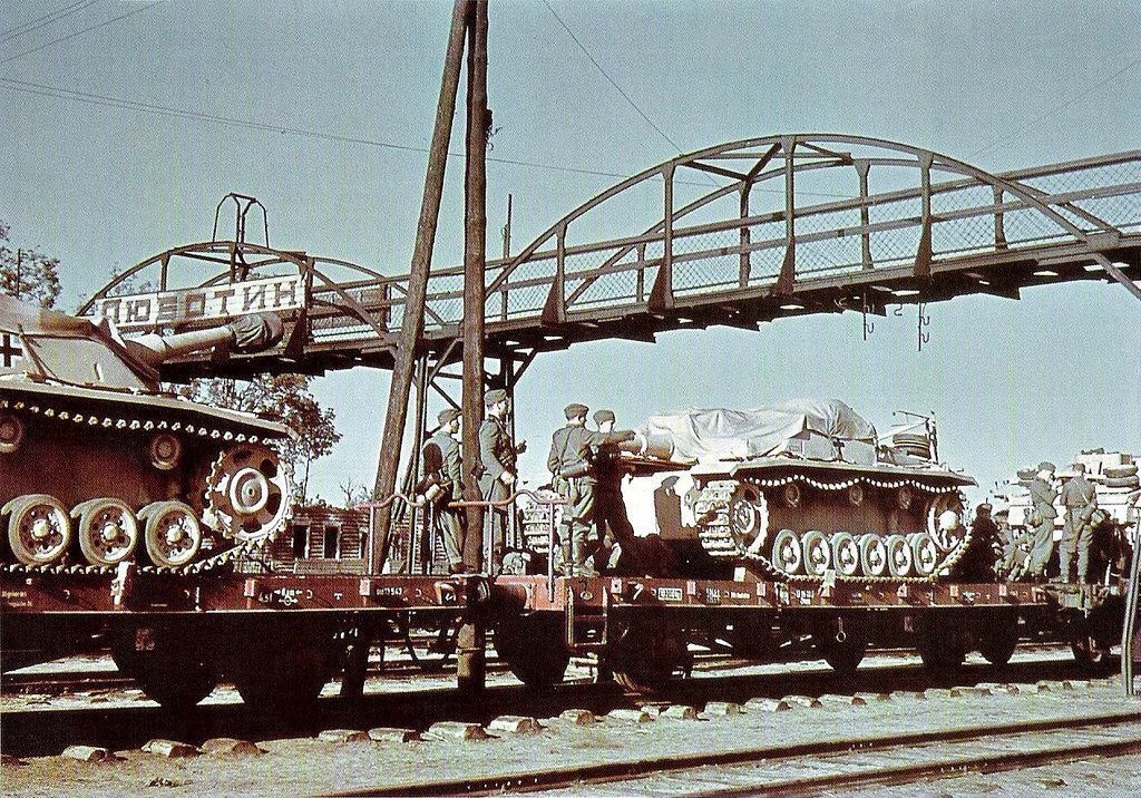 1/144 ドイツ FLATBED Ommr 無蓋貨車 組み立てキット 3両セット