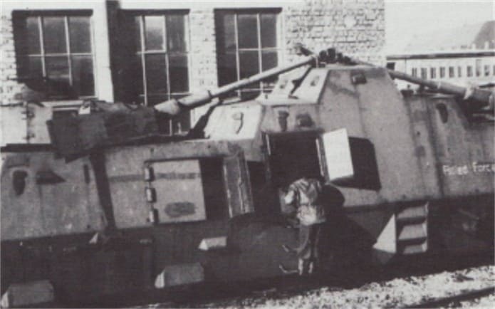 1/144 ドイツ Panzerjager-Triebwagen 51 動力無し 組み立てキット