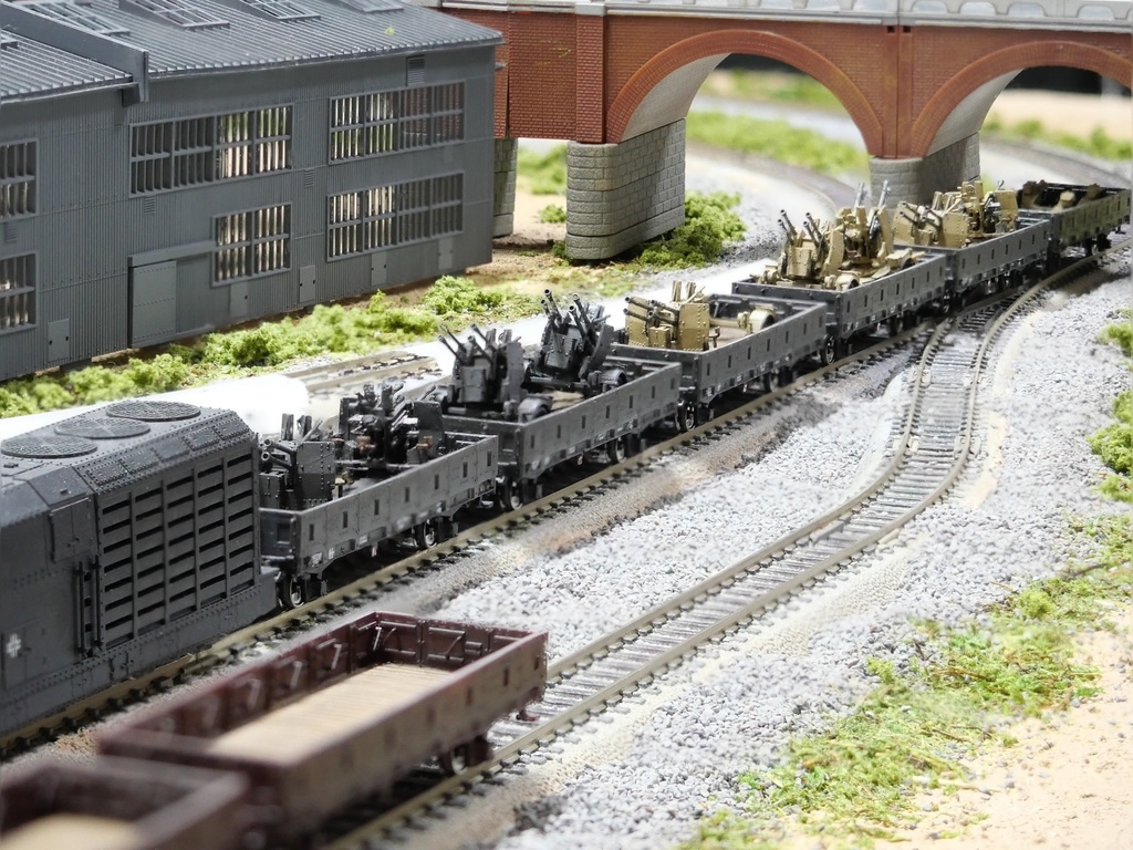 1/144 ドイツ LOWSIDE Ommr 無蓋貨車 組み立てキット 3両セット