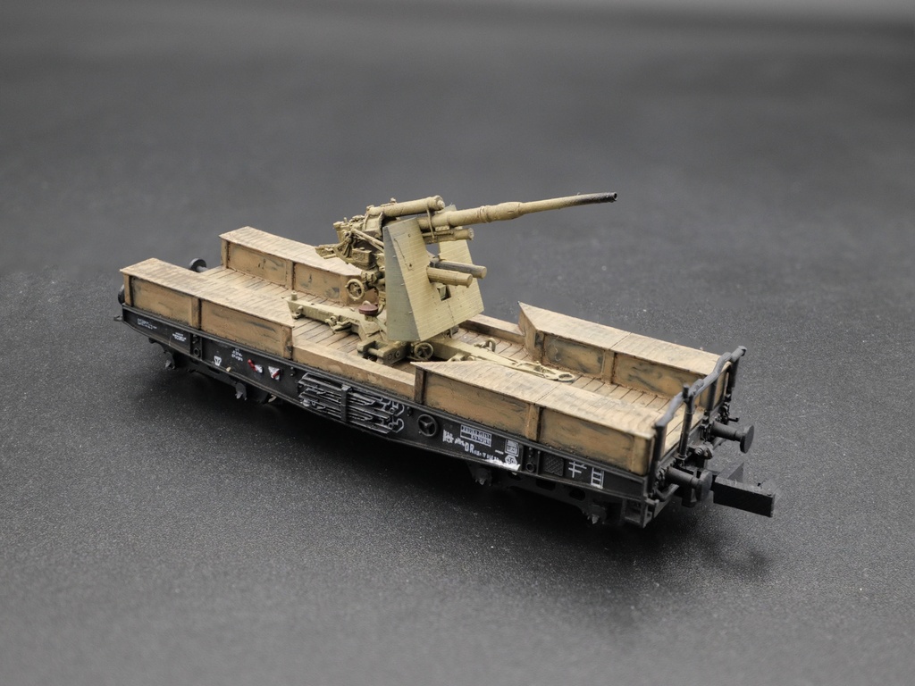 1/144 ドイツ軍 鉄道搭載型対空砲 88mm Flak 37 SSys Nゲージ 走行可(非自走)