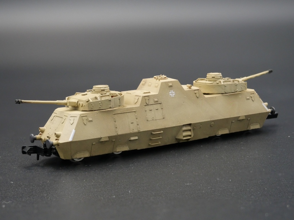 1/144 ドイツ軍 重装甲砲車 Panzerjager-Triebwagen 51 Nゲージ 走行可(モーター内蔵)